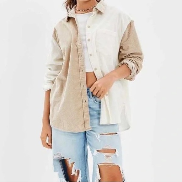 Small American Eagle Outfitters Colorblock Corduroy Button Up Top Beige White - Picture 3 of 15